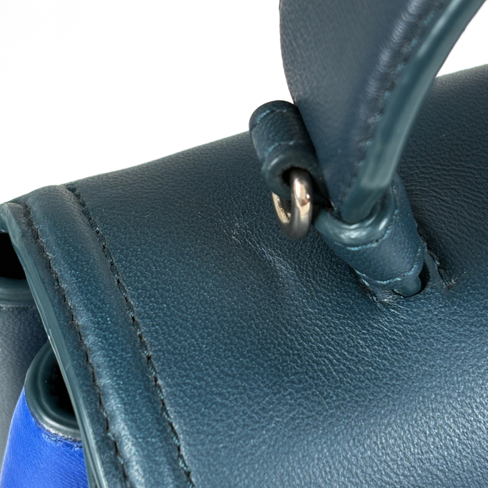 Bottega Veneta Piazza Small Intrecciato 2-Way Shoulder Bag, Leather, Green, B... - Picture 6 of 8